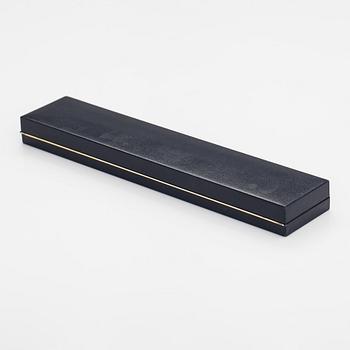 Björn Weckström, "Velvet clouds", a 14K gold bracelet. Lapponia 1969.