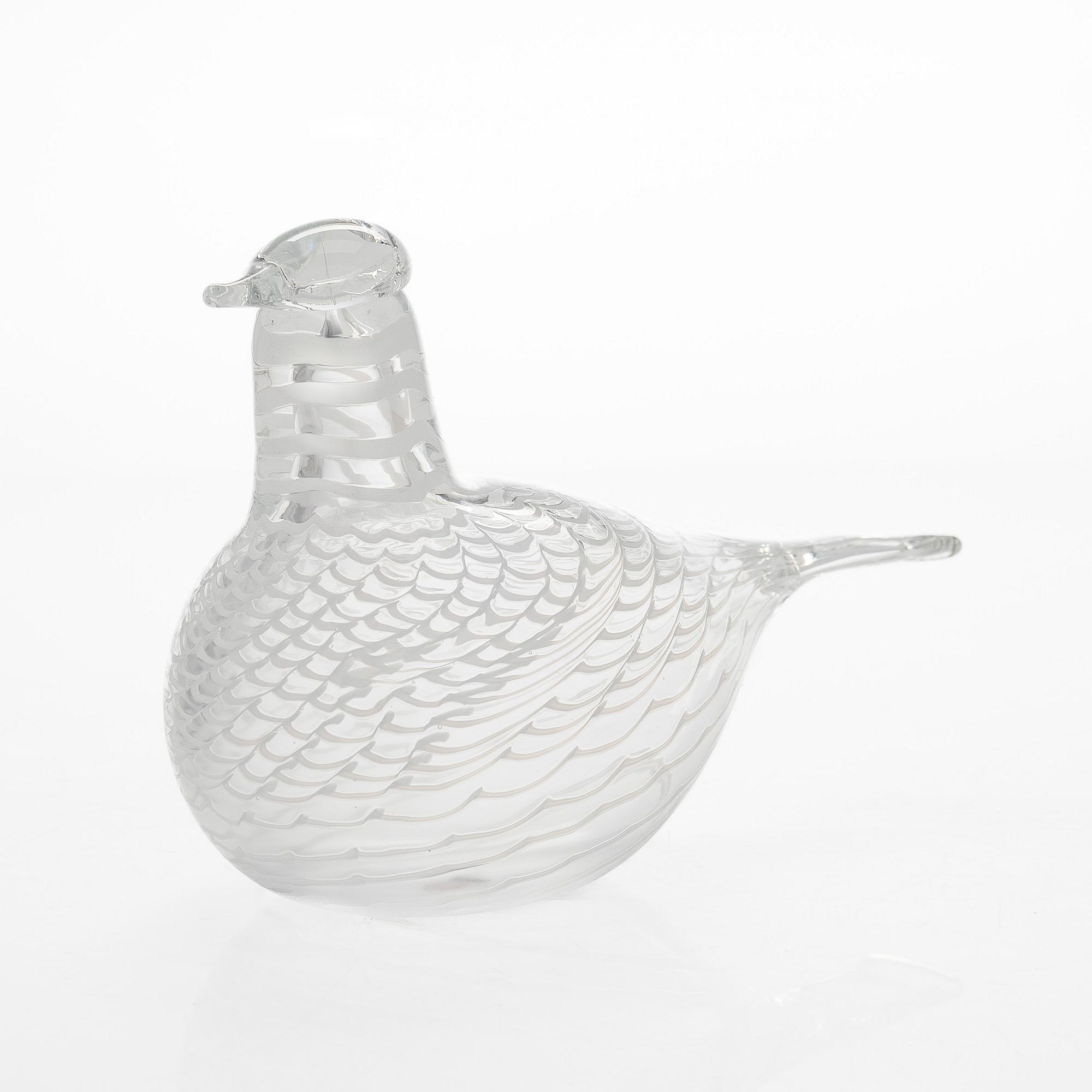 Oiva Toikka, a 'Mediator dove' glass bird, signed O. Toikka Nuutajärvi.
