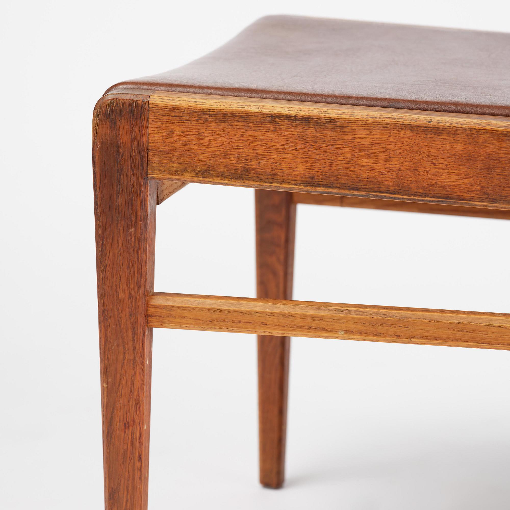 Axel Larsson, a rare set of four chairs, Svenska Möbelfabrikerna, Bodafors, 1940s-50s.