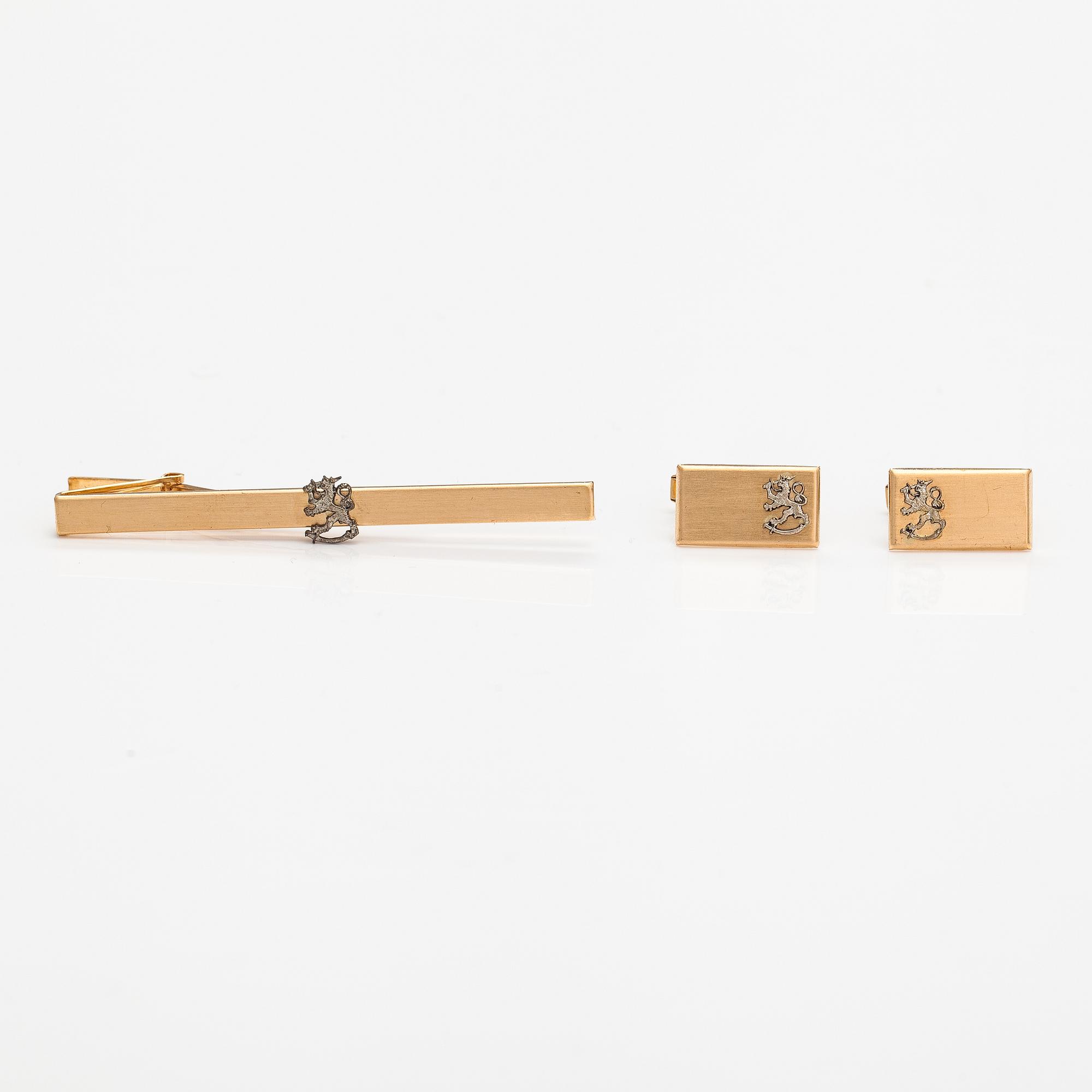 A tie pin and a pair of cufflinks made of 14K gold. Risto Orell, Vaasa.
