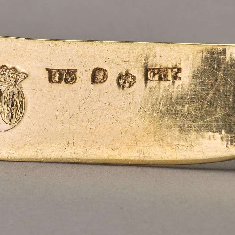 Pehr Zethelius och Gustaf Folcker, dessertbestick, 24 delar snarlika, (12+12), förgyllt silver, Stockholm 1806 och 1826.