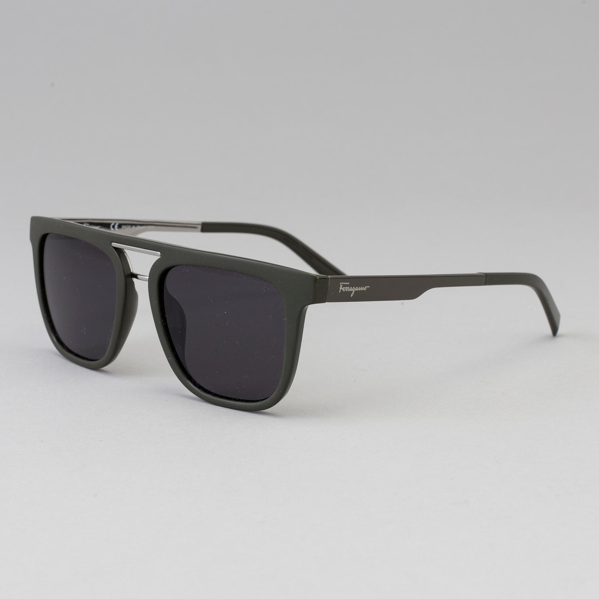 SUNGLASSES, Salvatore Ferragamo.