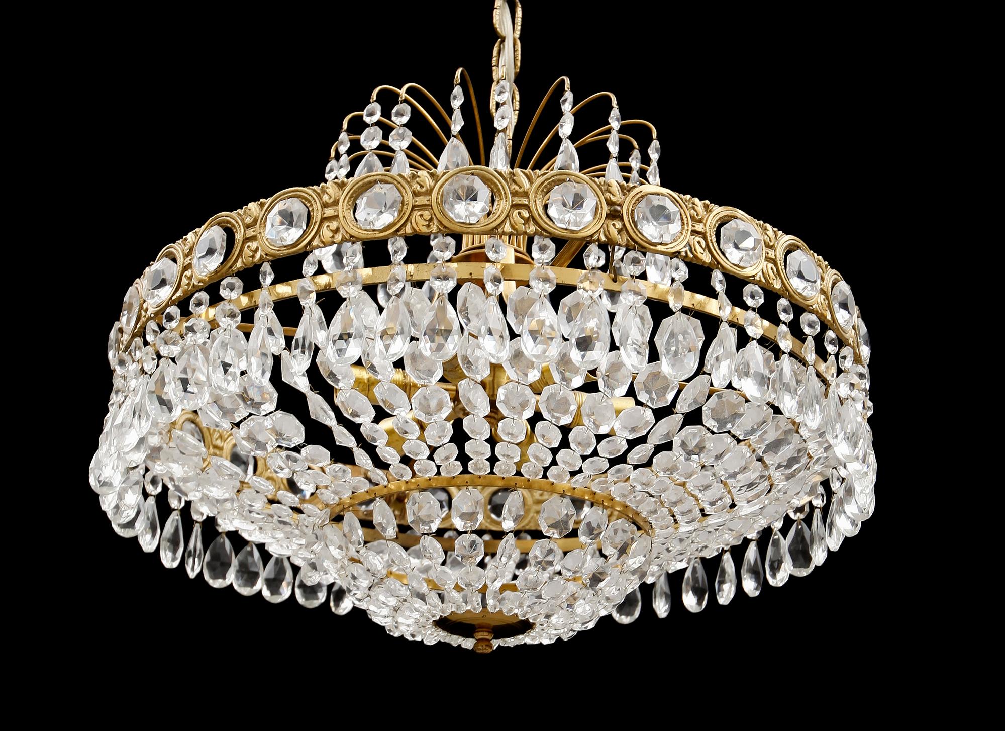 TAKLAMPA, 1900-talets andra hälft. Höjd ca 62 cm.