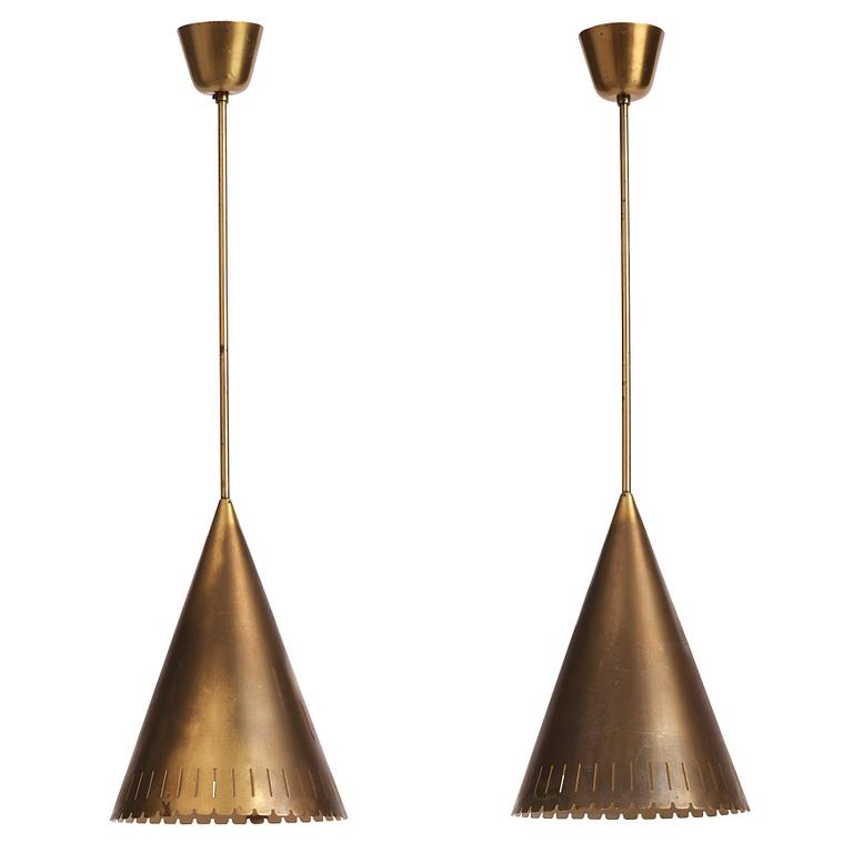 Harald Notini, taklampor, ett par, modell "11773", Arvid Böhlmarks Lampfabrik, Stockholm 1940-50-tal.