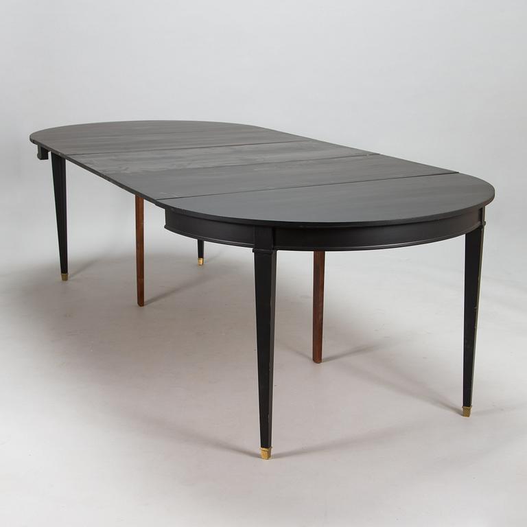 A Gustavian style dining table, second half of the 20th Century.