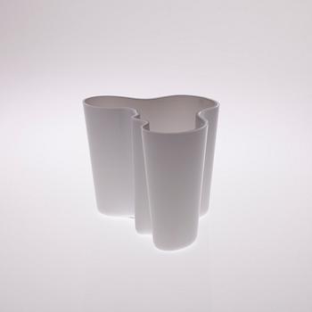 ALVAR AALTO, vas, glas, 2000-tal.