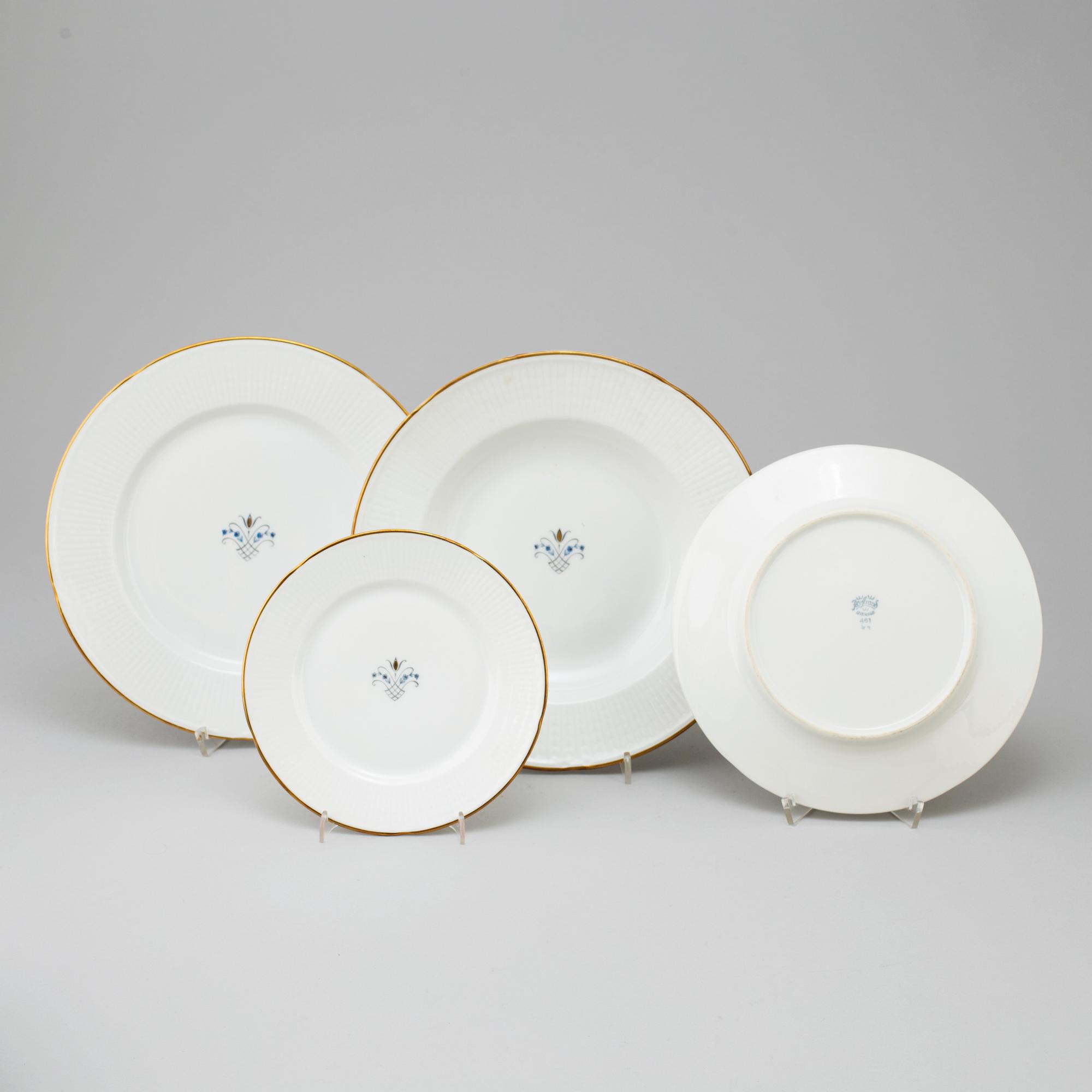 LOUISE ADELBORG, servis, 58 delar, "Swedish grace". Rörstrand, 1940-tal.