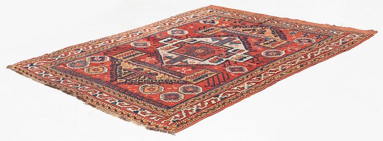 An antique Bergama carpet, west Anatolia, ca 220 x 180 cm.