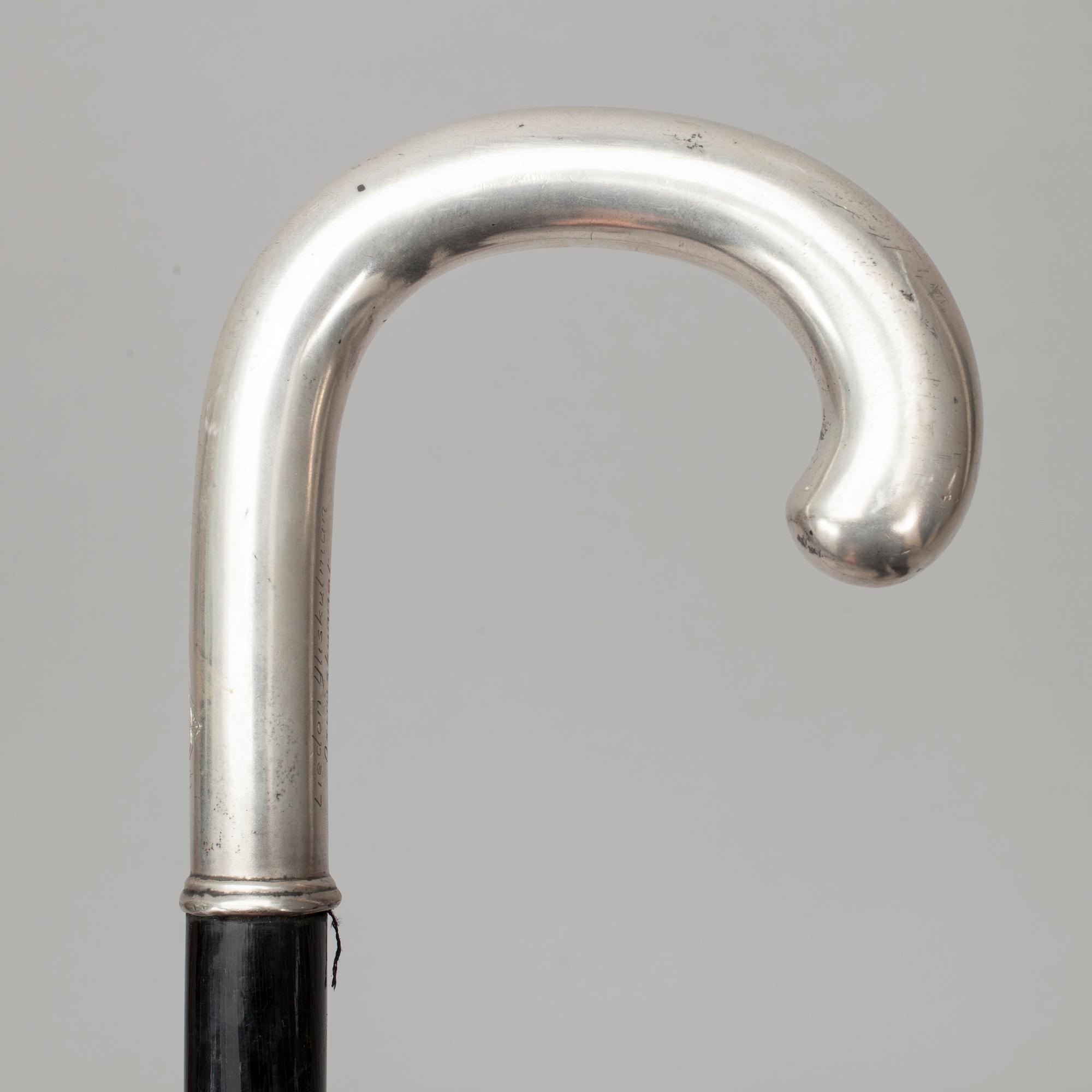 PROMENADKÄPPAR, 2 st, silverhandtag, Koivula, Viborg 1924, Kultakeskus Tavastehus 1944.