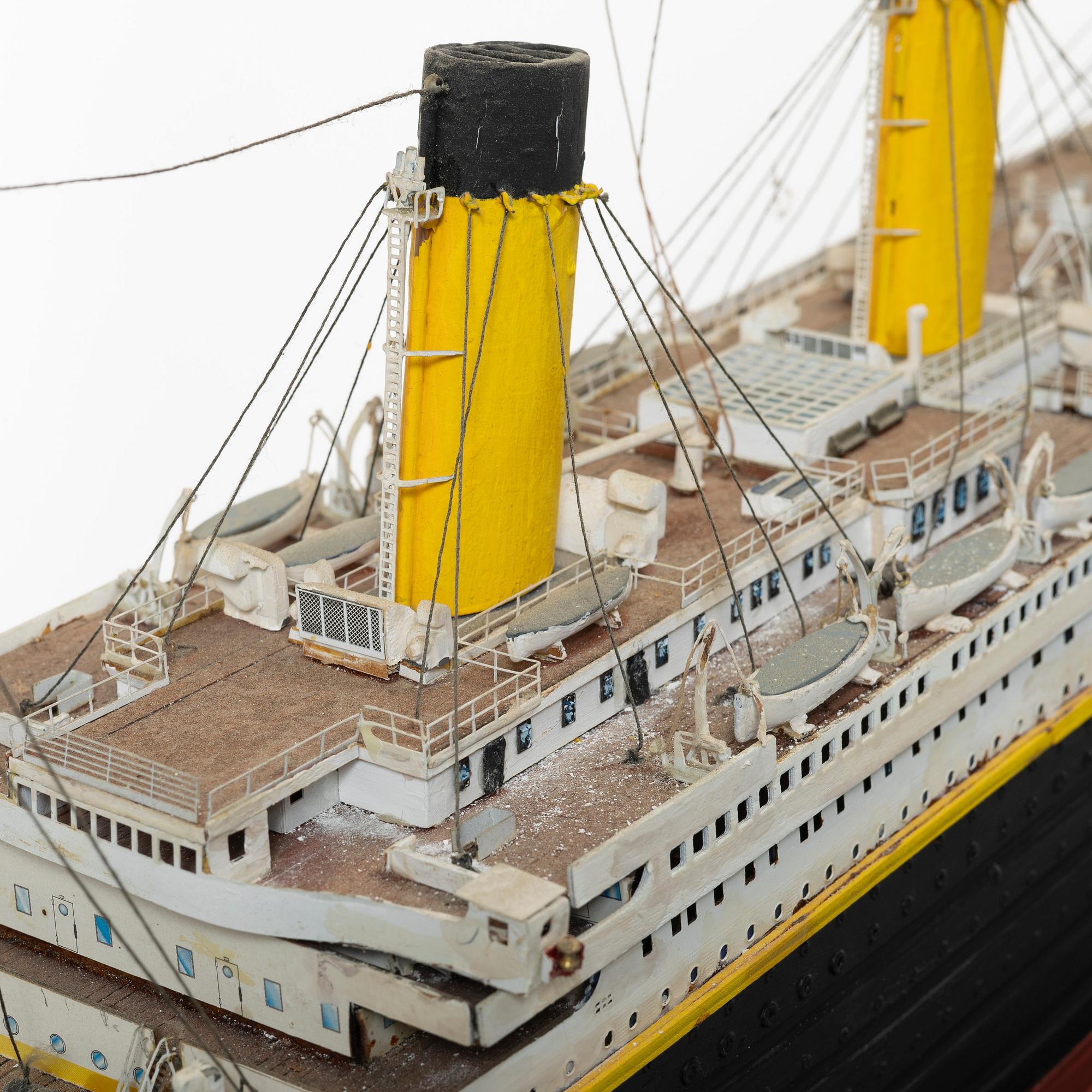 Ship model, "Titanic", 20th century.