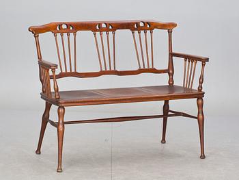 SOFFA, jugend. 1900-talets början, Centraleuropa.