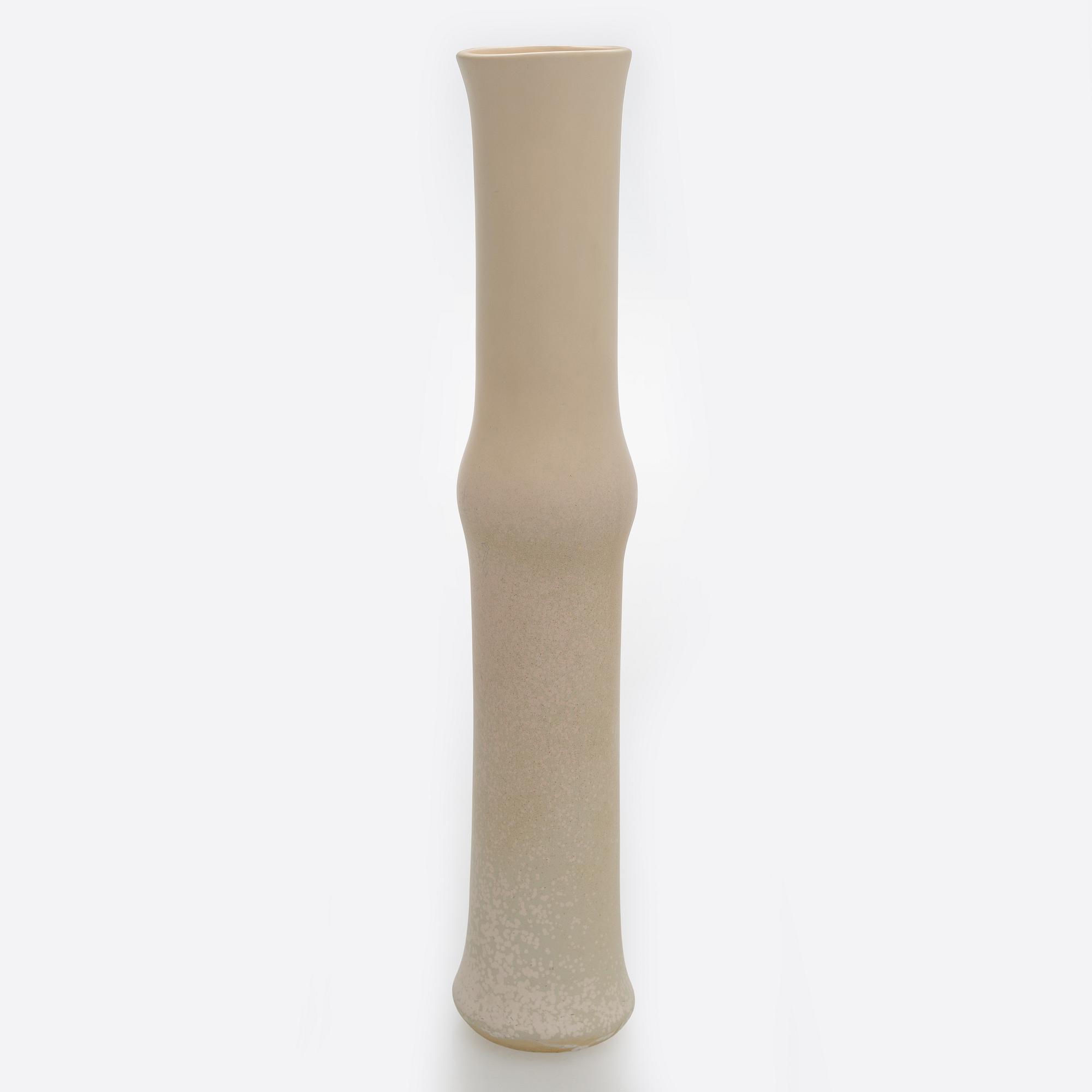 Toini Muona, vase, stoneware signed TM. Arabia ca 1945-1954.