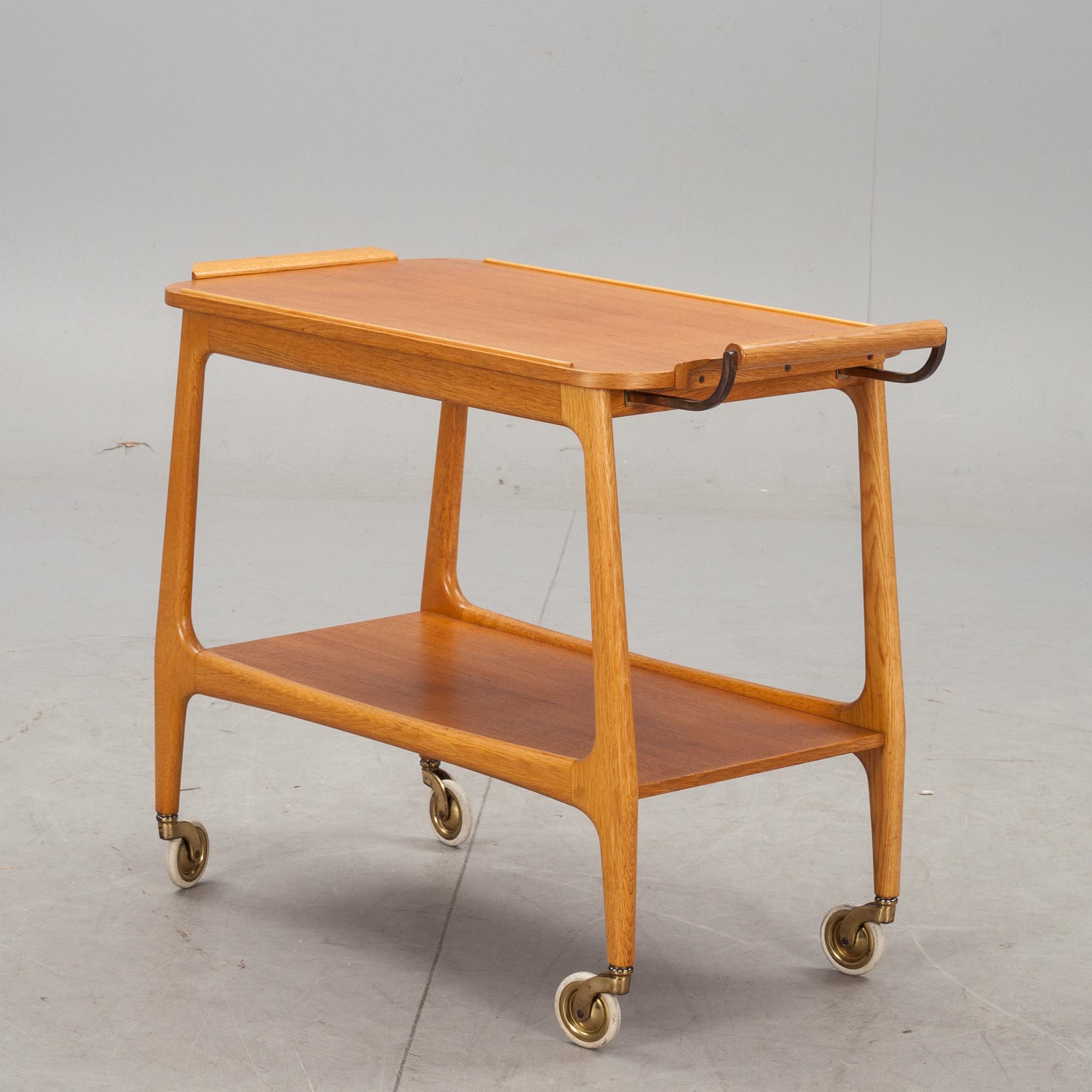 SERVERINGSVAGN, 1950-tal.