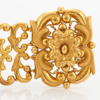 A pair of 19th century 18K gold bracelets.