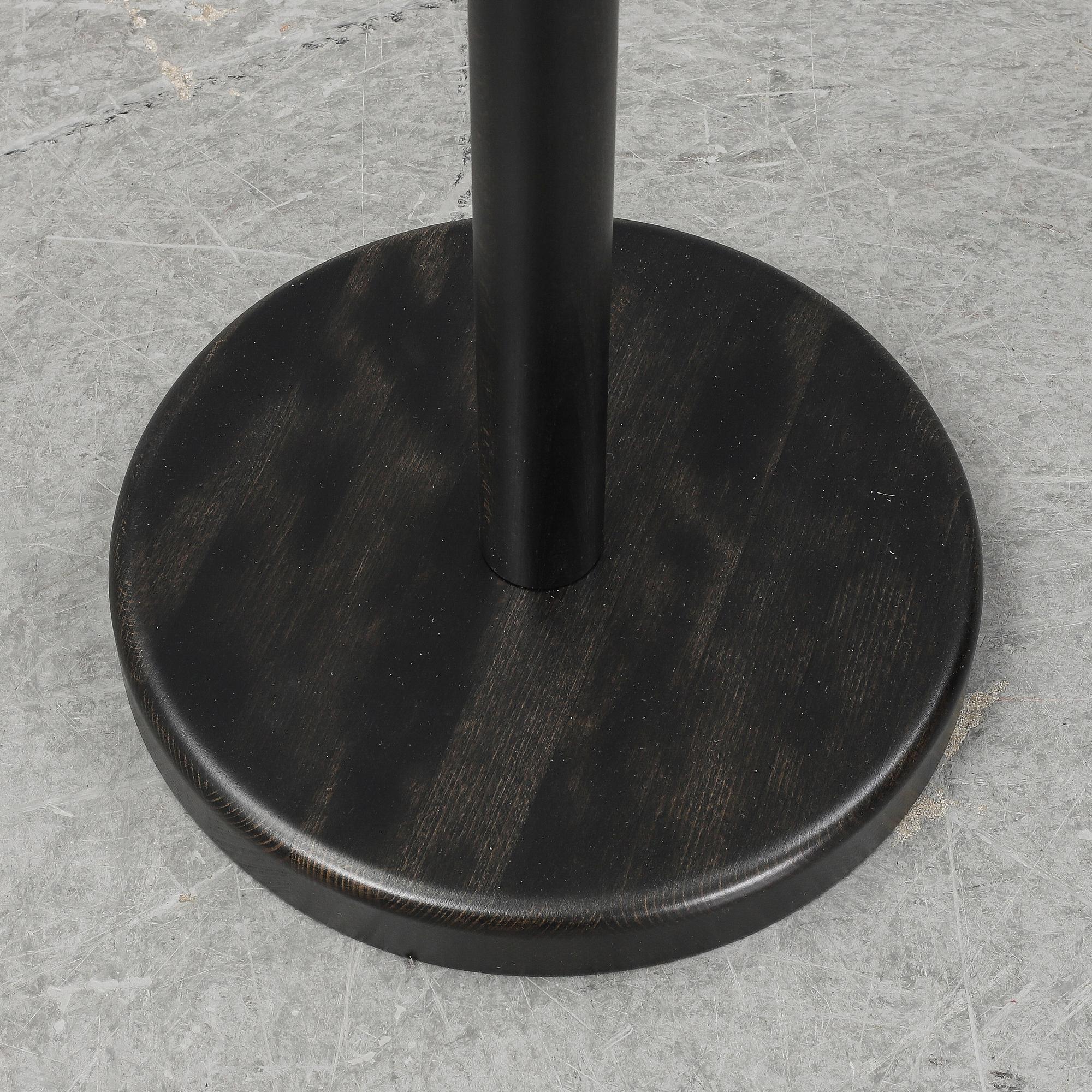 STUDIO DEJAWU, "Skruvad Coat Hanger", Essem Design 2020.