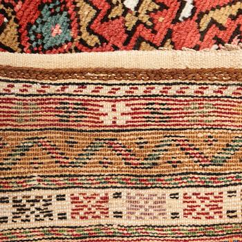 GALLERIMATTA, semiantik Azerbaijan. Ca 350x97 cm.