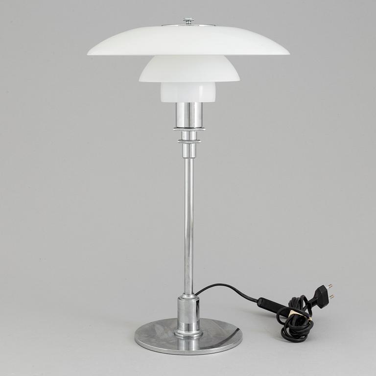 POUL HENNINGSEN, bordslampa, PH 2/1, för Louis Poulsen.