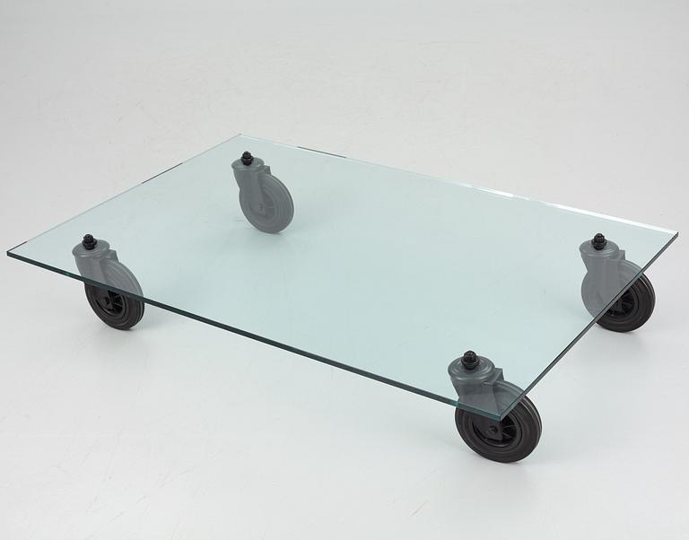 Gae Aulenti, soffbord, "Tavolo con Ruote", Fontana Arte, Italien.
