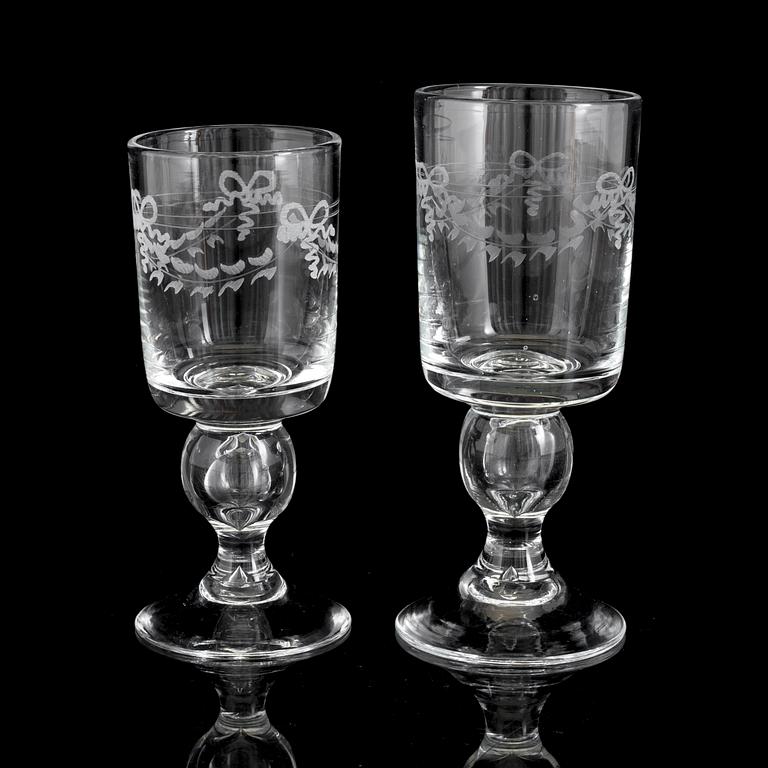 VINGLAS, 11 st, "Antik", Reijmyre Glasbruk.