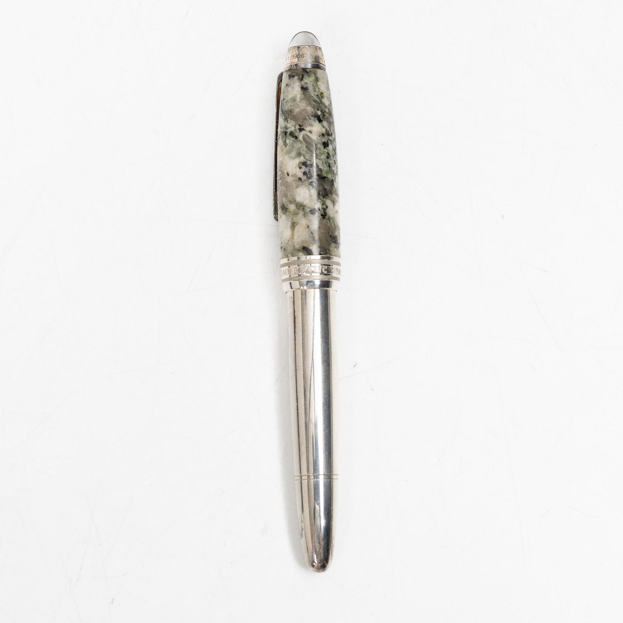 A Montblanc fountain pen, limited edition 'Soulmakers for 100 years', 'Starwalker'.