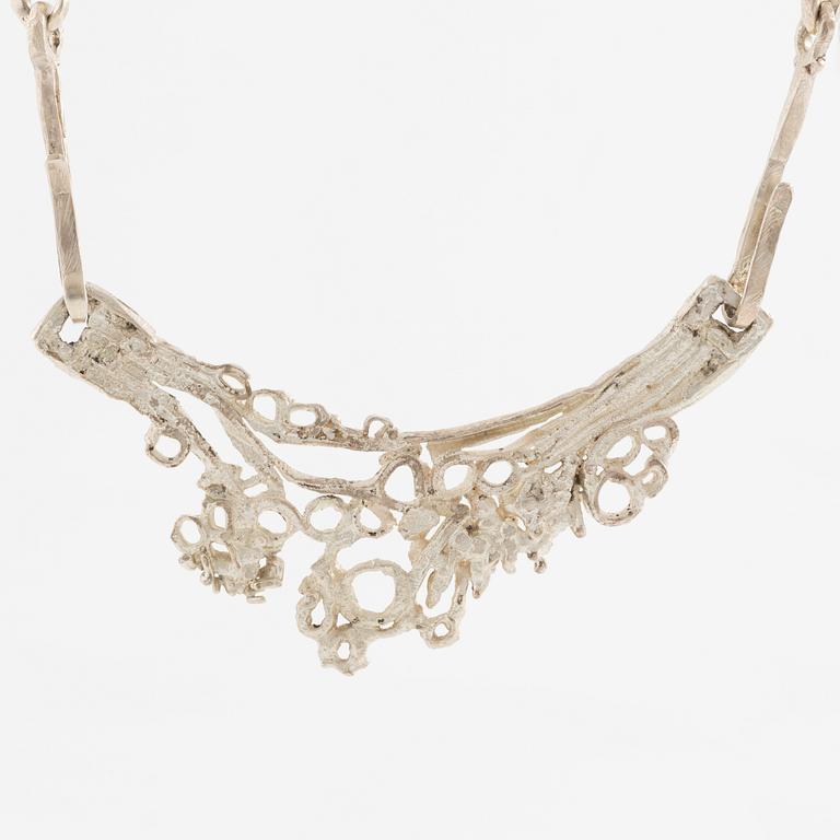 Lars Arby, a necklace and a pendant, sterling silver and silver, Gothenburg.