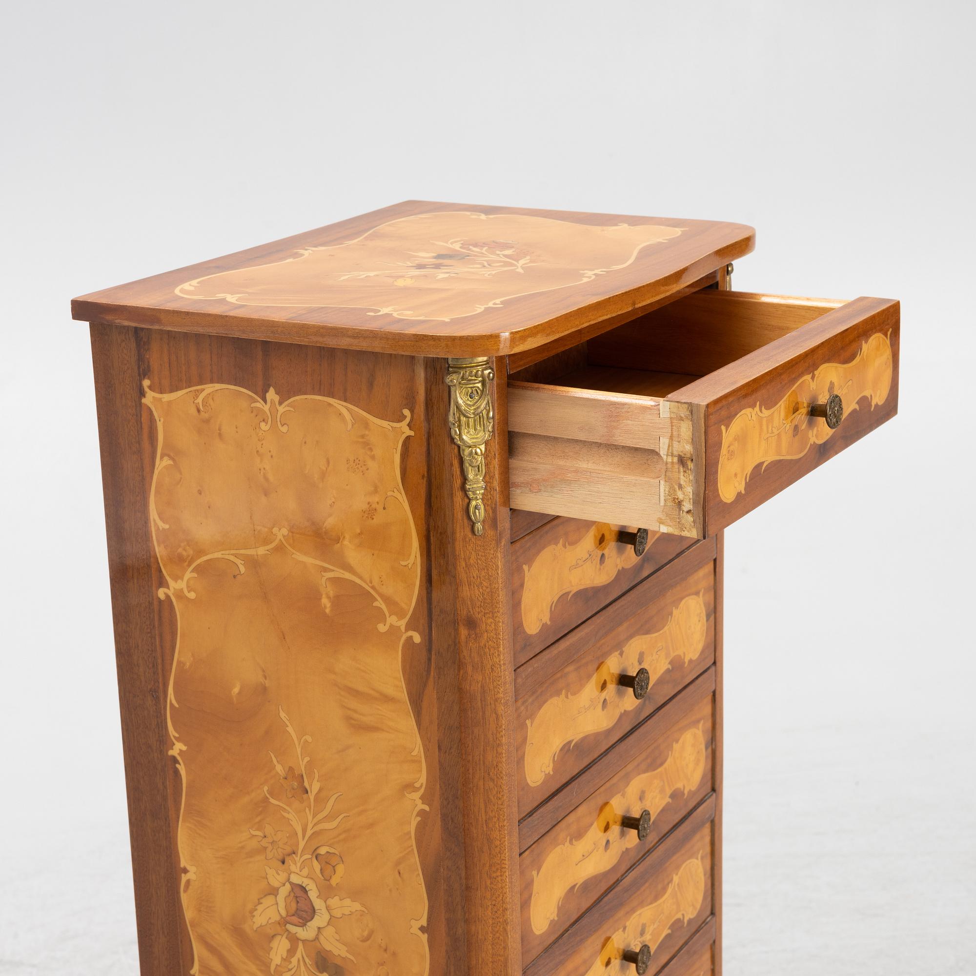 Byrå, Louis XV-stil, 1900-talets andra hälft.