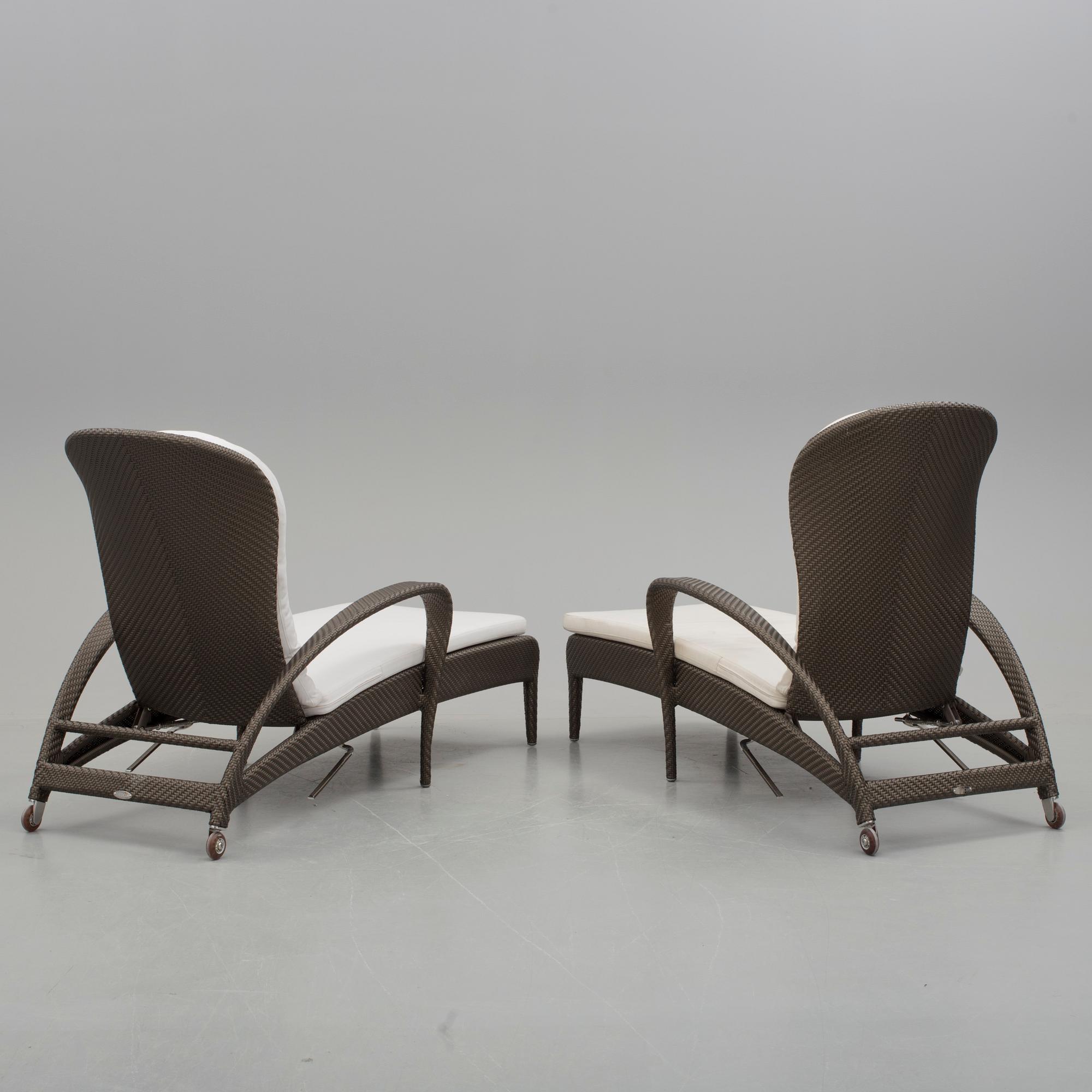 SOLSTOLAR, ett par,"Tango", Richard Frinier, Dedon.