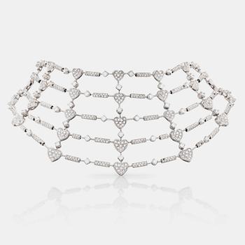 A Stefan Hafner diamond set heart collar necklace.