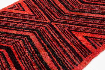 Märta Måås-Fjetterström, a carpet, "Tigerfällen", Knotted pile, 228 x 152 cm, signed AB MMF BN.