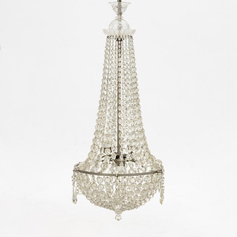 A chandelier, circa 1900.