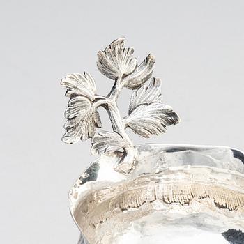 A Swedish 18th century silver bowl, mark of Erik Lemon, Uppsala 1782.