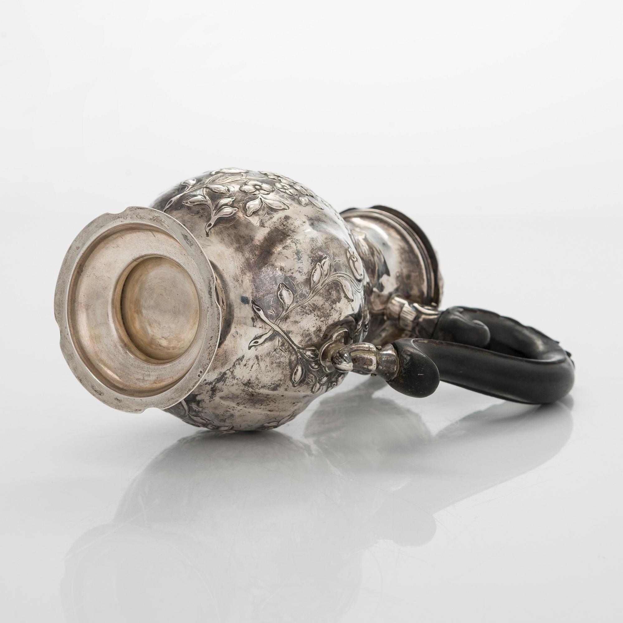 A Viennese silver pot, maker's mark of Josef Carl Klinkosch, Austria 1872-1922.