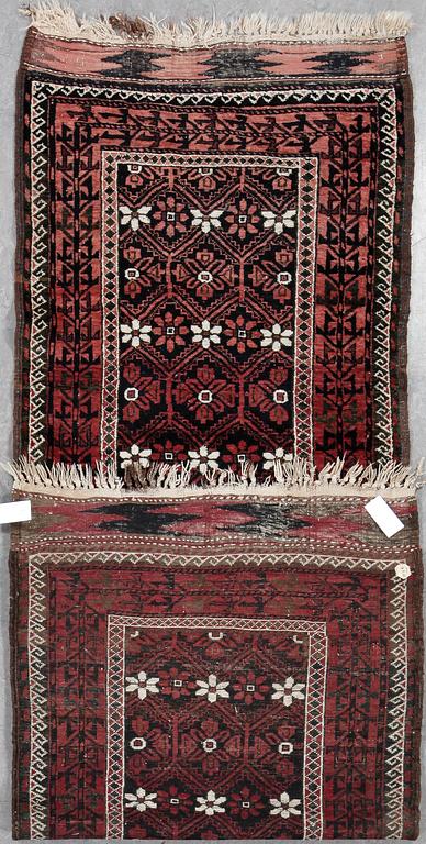 GALLERIMATTA, semiantik/old Beludj. 248 x 95,5 + kortsidorna med ca 12 cm slätväv på varje sida.