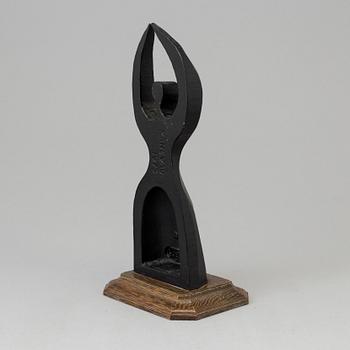 GUNNAR KANEVAD, sculpture, cast iron, signed and dated 1973.
