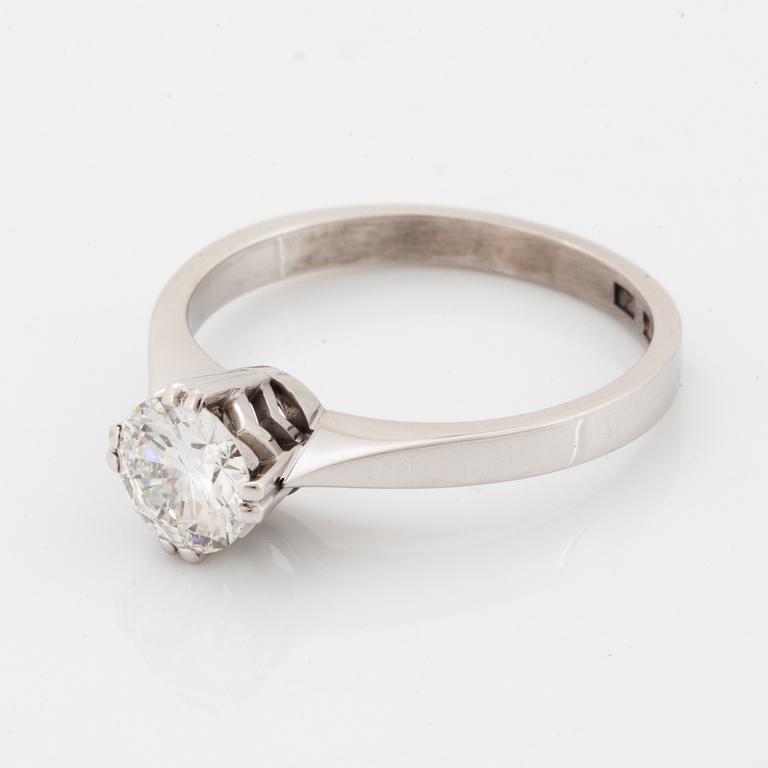 Brilliant-cut diamond ring, 0.79 ct according to engraving, Gustav Dahlgren & Co, Malmö, 1965.