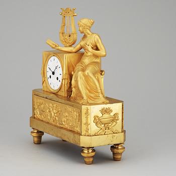 BORDSPENDYL. Frankrike, 1800-talets början. Empire.