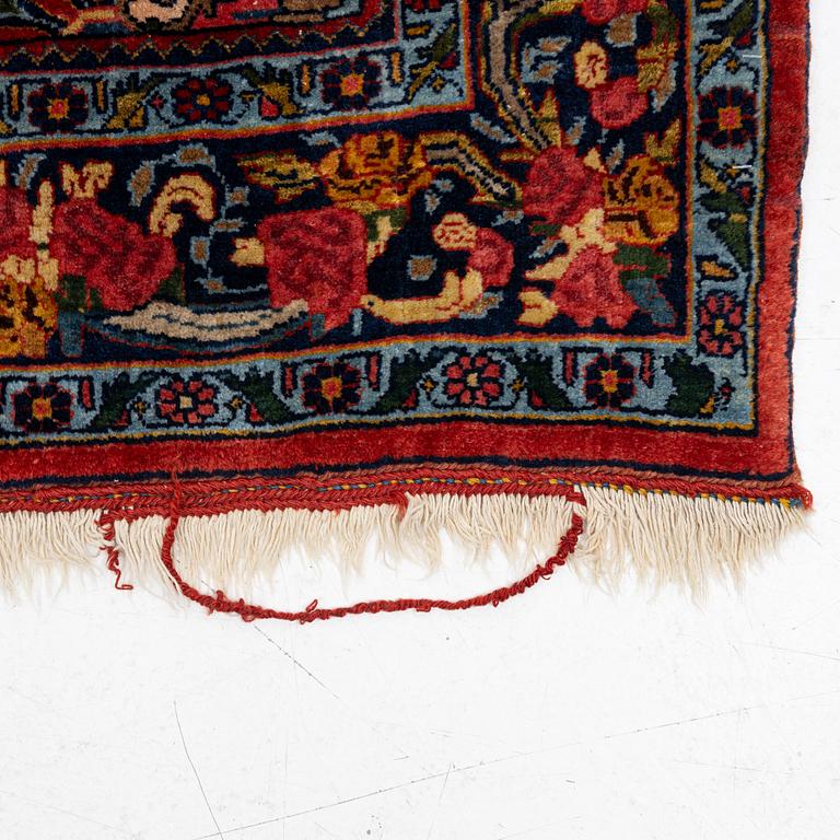 Carpet, antique Bidjar, approx. 256 x 156 cm.