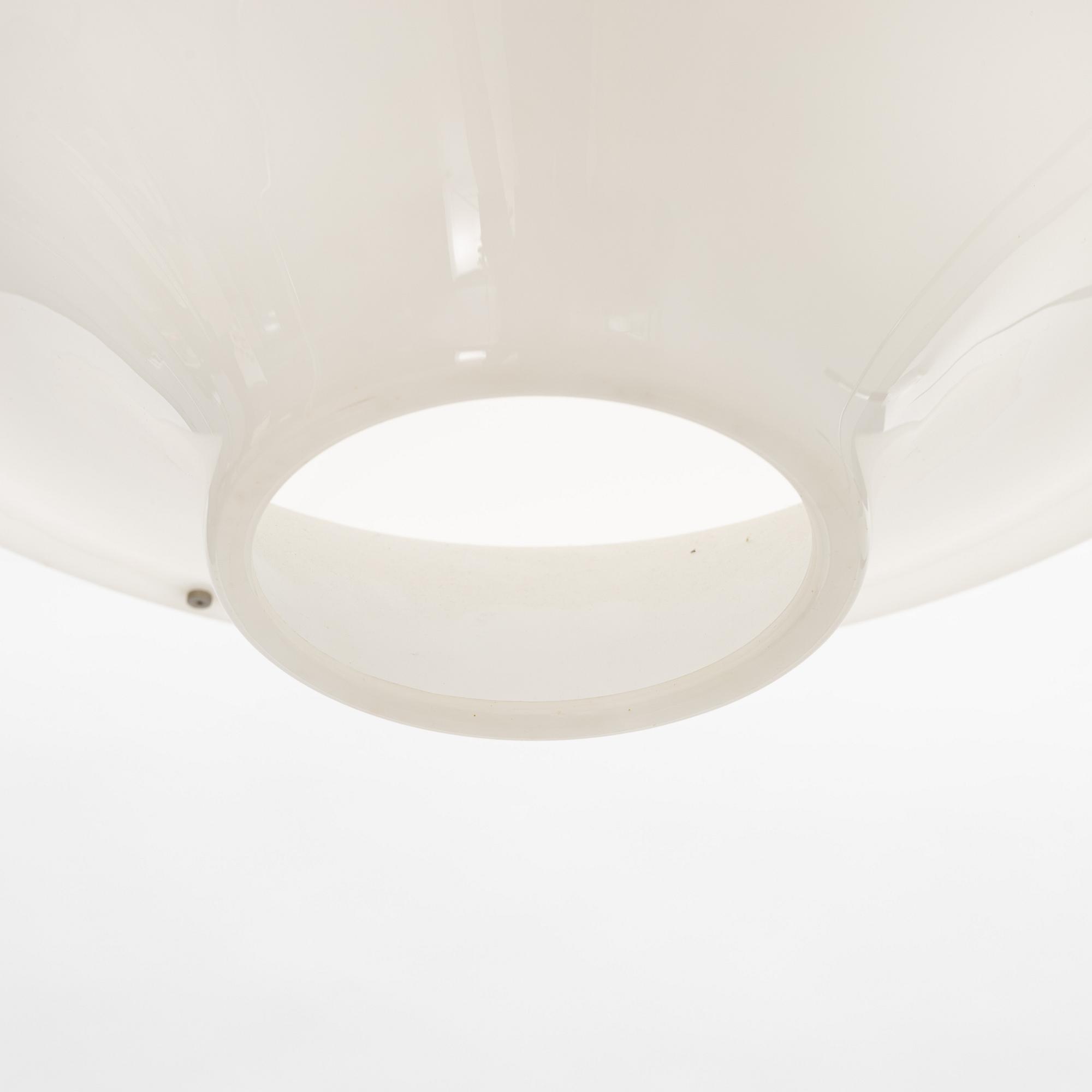 Yki Nummi, "Sky Flyer/ Lokki", taklampa.