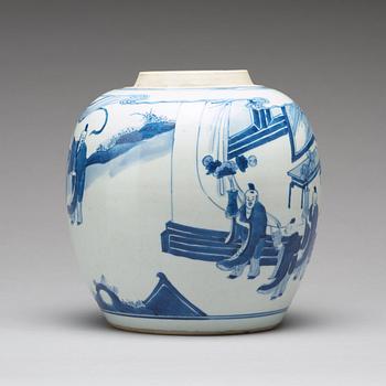 A blue and white jar, Qing dynasty, Kangxi (1662-1722).