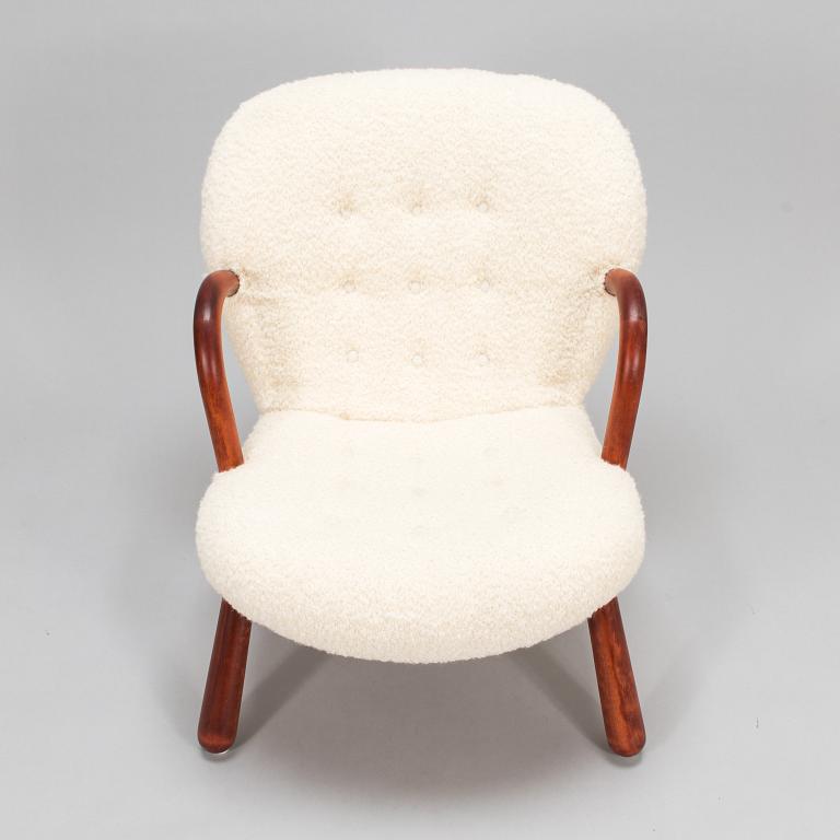 Philip Arctander, todennäköisesti, nojatuoli, Clam chair". Suunniteltu noin 1944.
