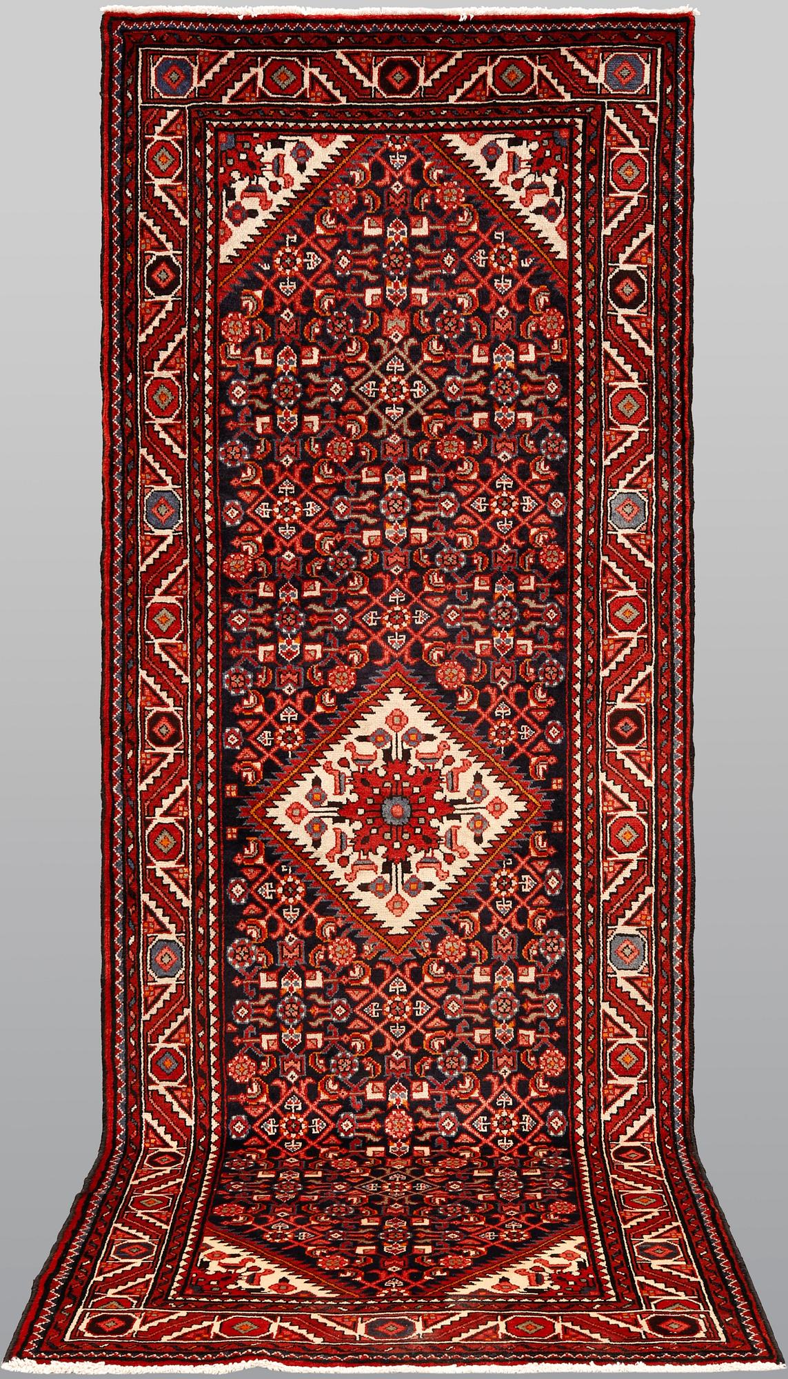 A pictoral Hamadan runner, ca 310 x 115 cm.
