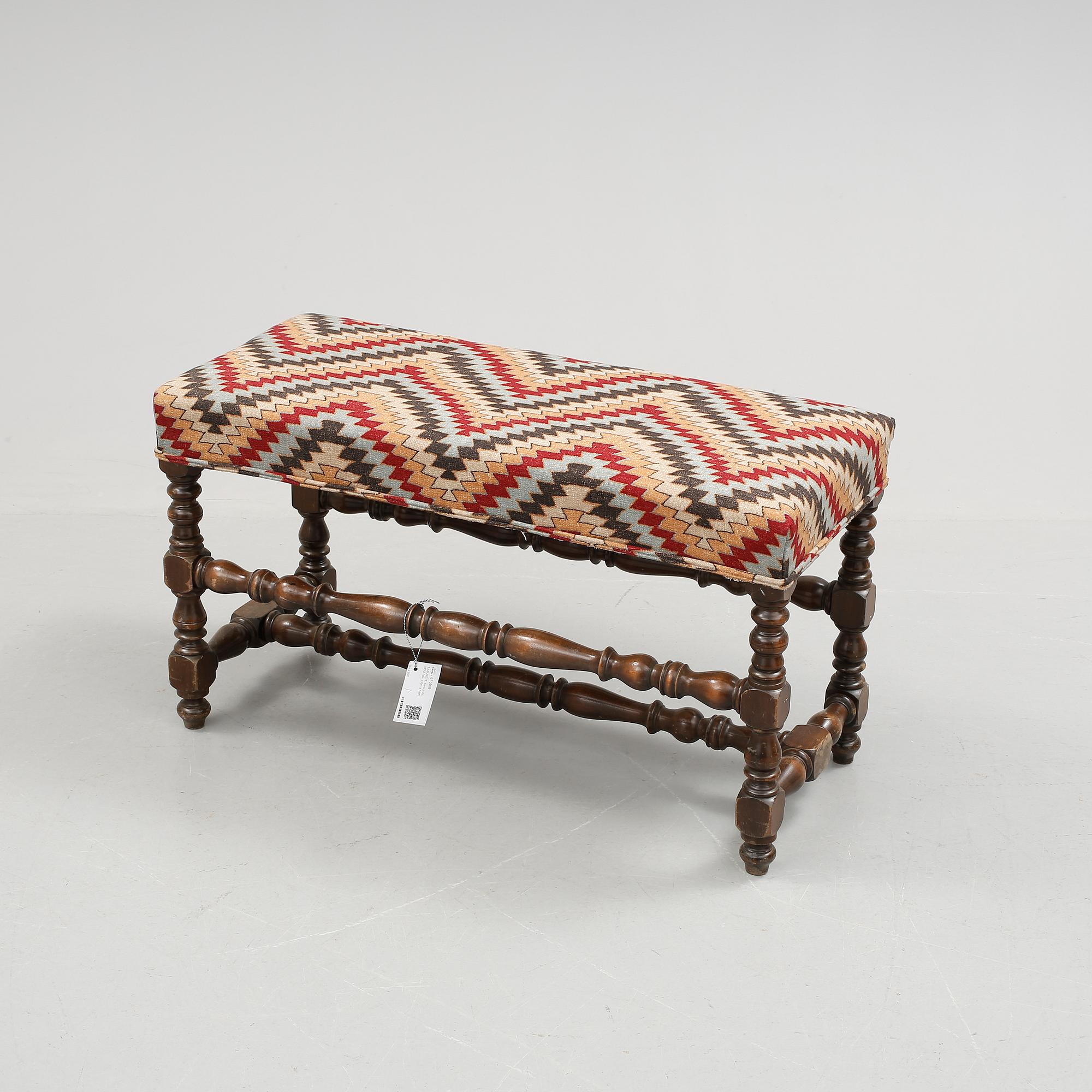 TABURETT, barockstil, 1900-talets första hälft.