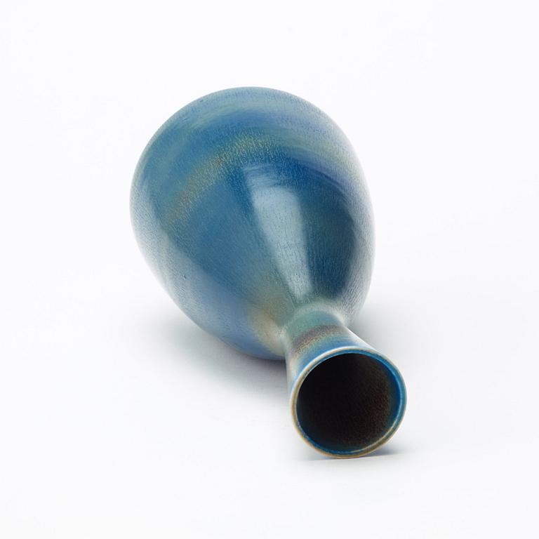 Berndt Friberg, a blue glazed stoneware vase, Gustavsberg studio 1967.