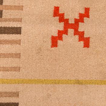 A 1930's Finnish flat weave carpet. Circa 250 x 160 cm.