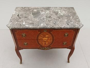 BYRÅ, gustaviansk stil, 1900-talets andra hälft.