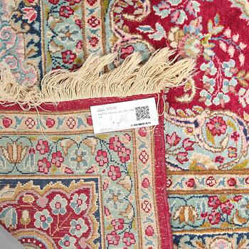 517251. MATTA, Kirman, old, 281 x 188 cm.