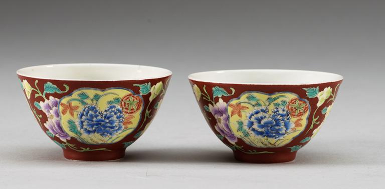 A pair famille rose cups, presumably late Qing dynasty with Yongzheng mark.