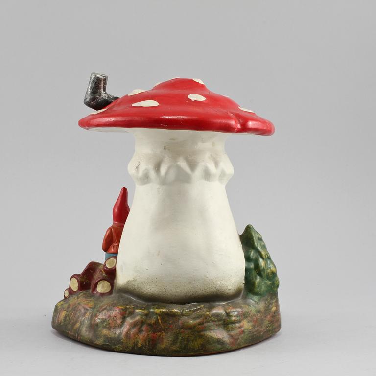FIGURIN, lergods, 1900-talets första hälft.