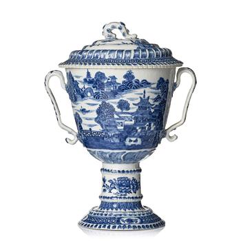 1180. A large blue and white 'landscape' goblet with cover, Qing dynasty, Qianlong (1736-95).