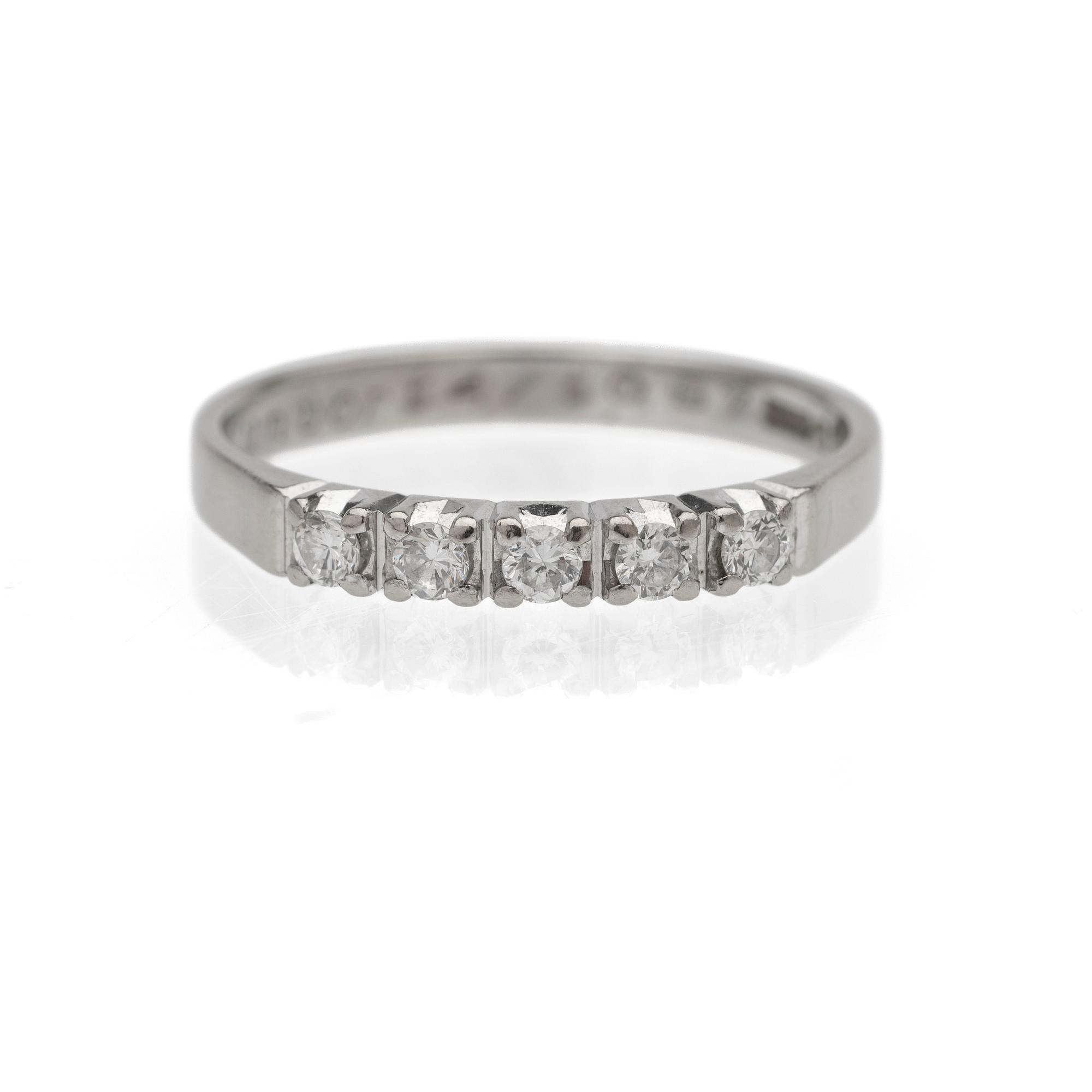 18K white gold half eternity ring with diamonds, Wadring Karlskrona, 1987.
